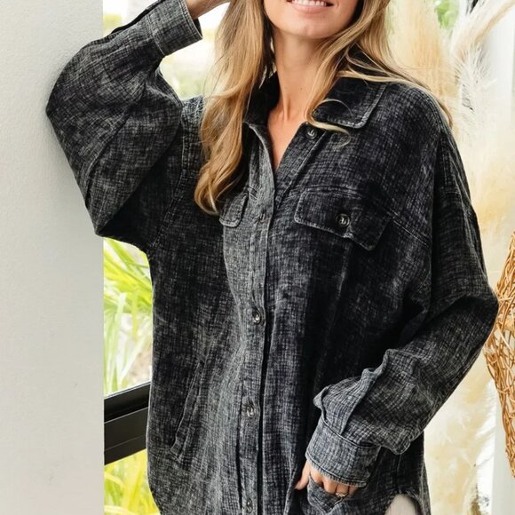 ✨NWT BiBi‎ Vintage Washed Wrinkle Gauze Shacket - Picture 4 of 16